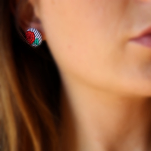 *2 for $15* Rose Bud Stud Earrings - Picture 5 of 5